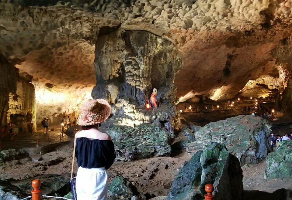 Du lịch Hạ Long 2 ngày 1 đêm